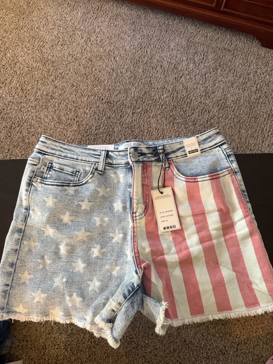 Judy Blue Pants - Judy Blue Patriotic Flag Print Denim Shorts NEW
